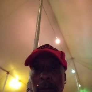 Meet your Posher, Ronald